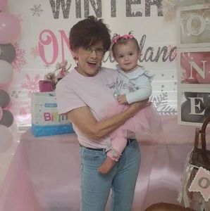 Meet your Posher, Donna